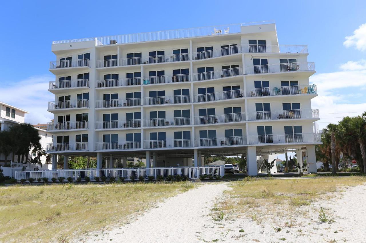 Oceana 202 West St. Pete Beach Exterior foto