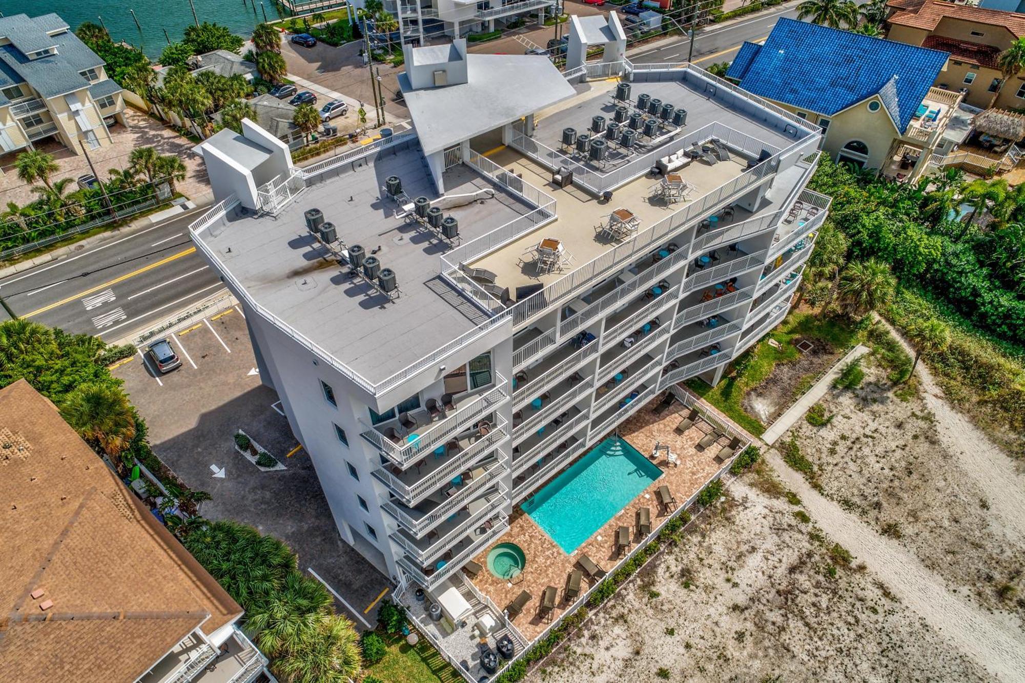 Oceana 202 West St. Pete Beach Exterior foto